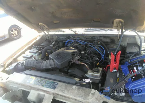 2004 Ford Explorer Sport Trac Adrenalin/Xls/Xlt z USA, uszkodzony, nr VIN 1FMZU77K14UB03658